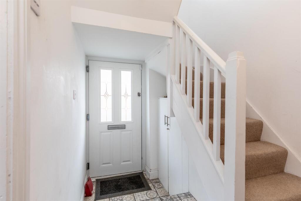 Westbury Lane Entrance.jpg