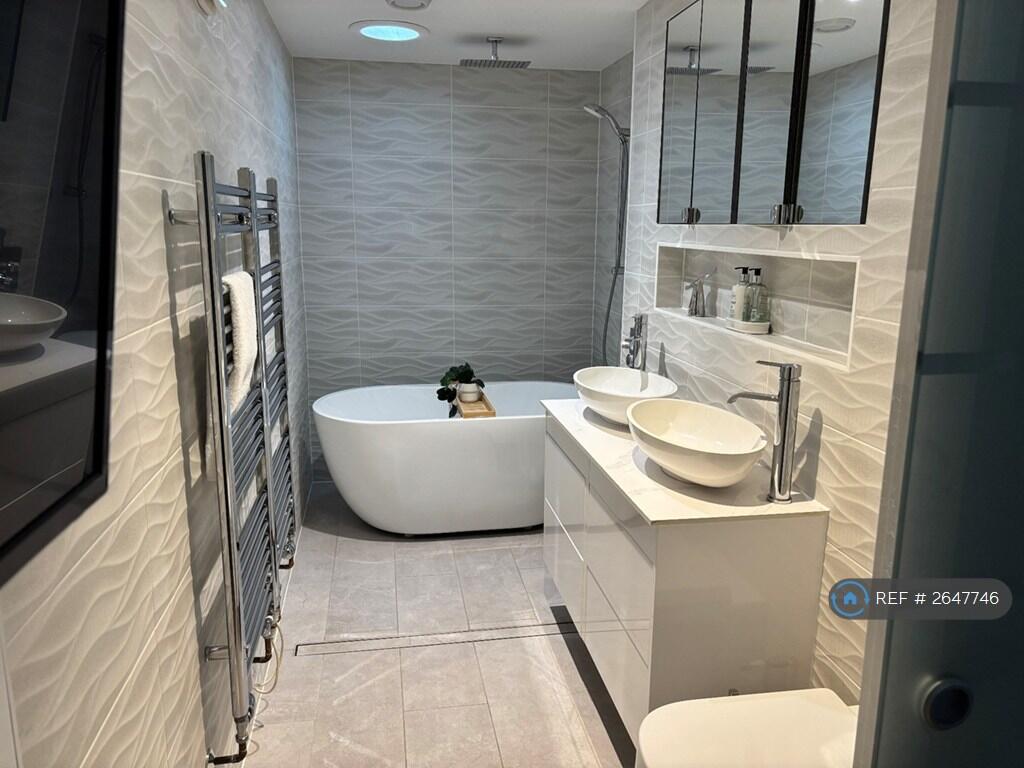 Ensuite Bathroom