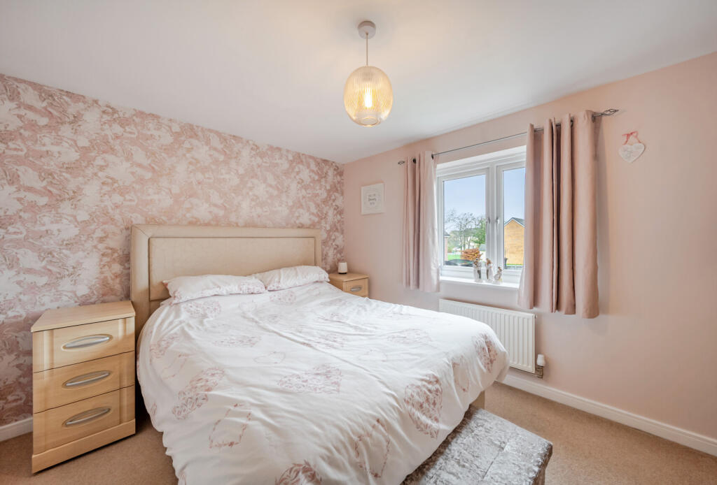 1385996-18-69282f...