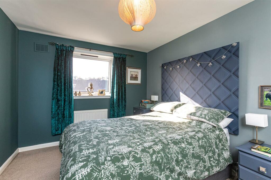 5 Sprouston Road Newtown 24.JPG
