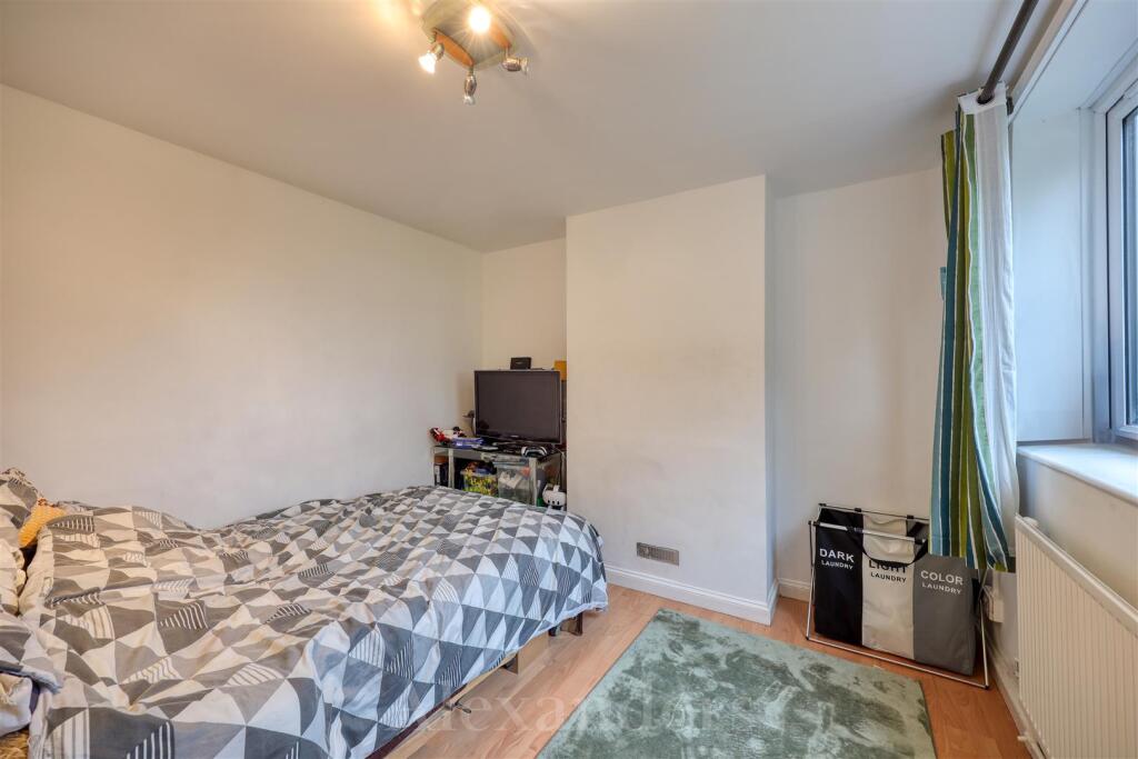 6 Witham Road -18.jpg
