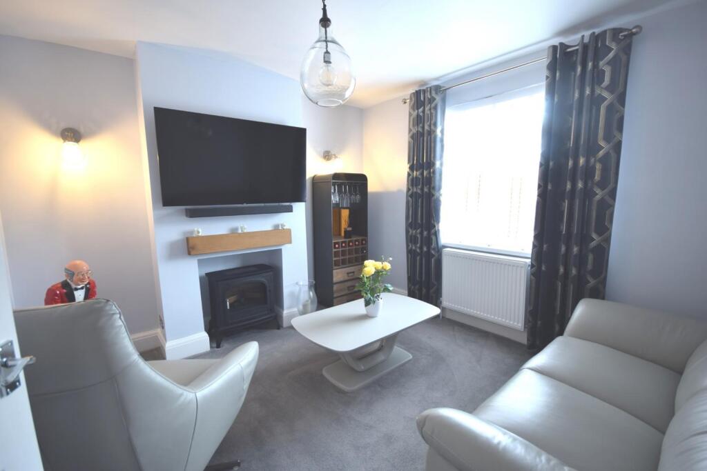 Lounge/sitting room