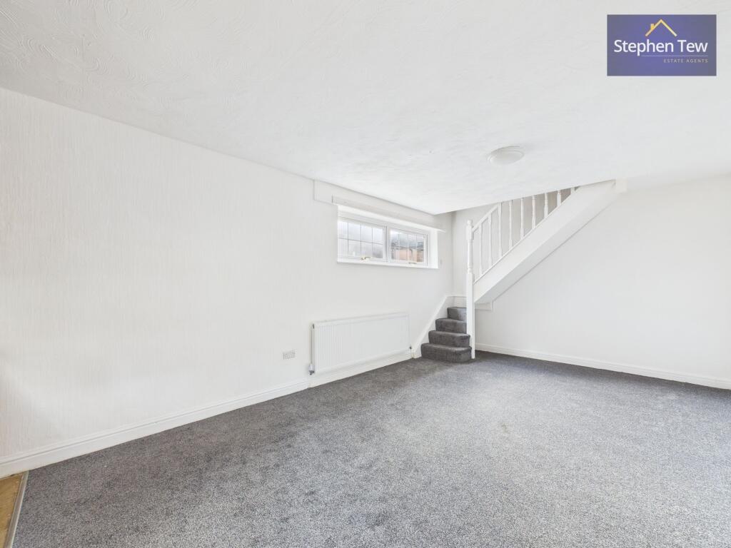 Kitchen / Living Area