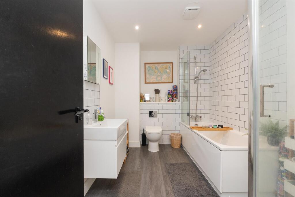 Flat-9-28-Baldwin-Street-BS1-6.jpg