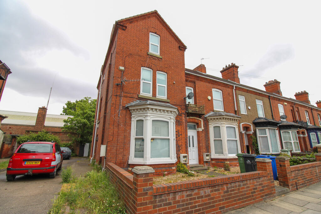 47 Wellowgate  DN32 0EY T202505291658.jpg