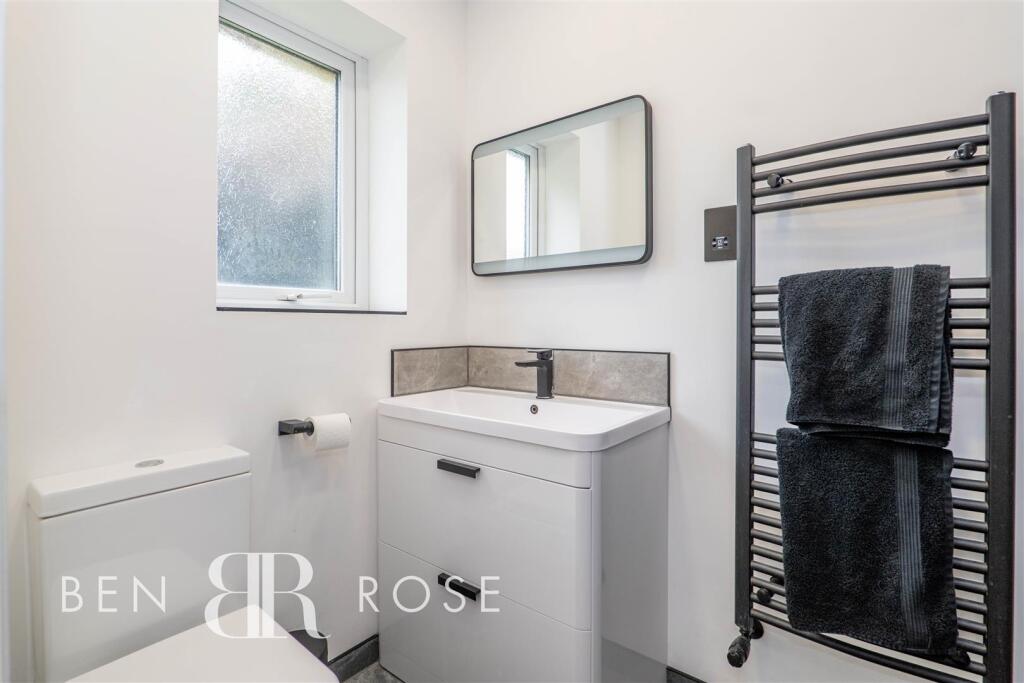 Master Bedroom Ensuite