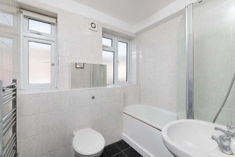 Seven Sisters Roa...