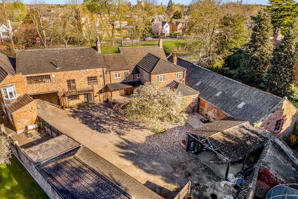 15-16 Cowbit Road (Spalding)-3.jpg