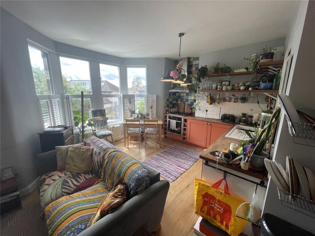 Picture No. 01
