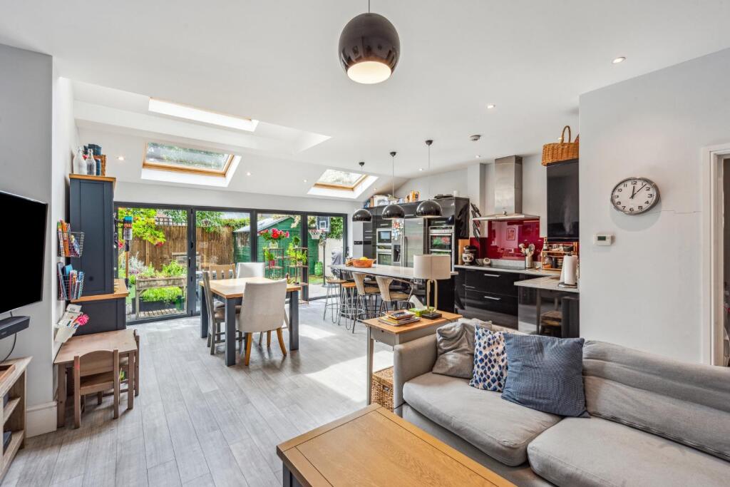 Kitchen / Family Room