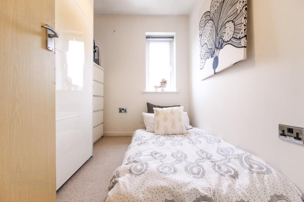 Small Bedroom 2