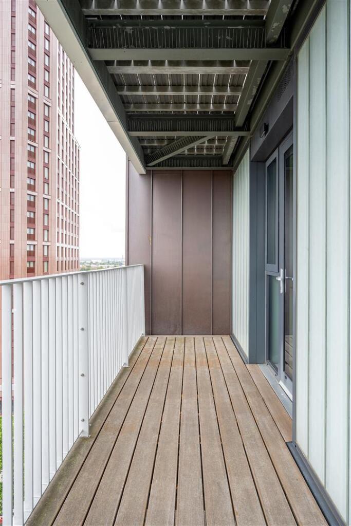 Station Approach, E17