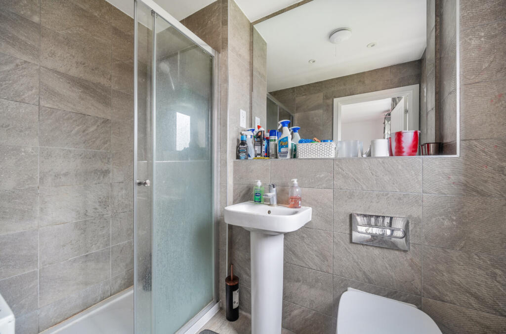 1386052-28-69317f...