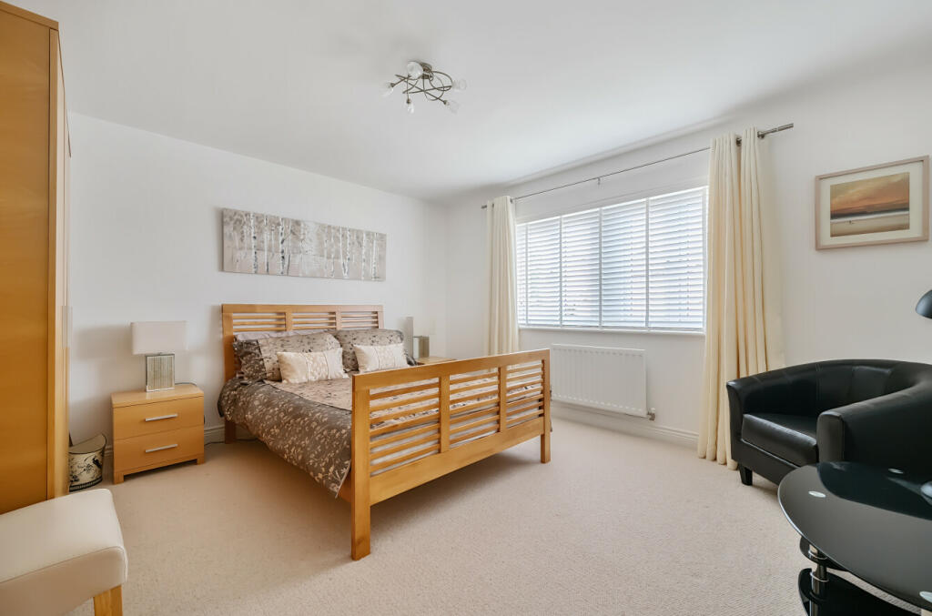 667d41a062564-l-1149132 (7)