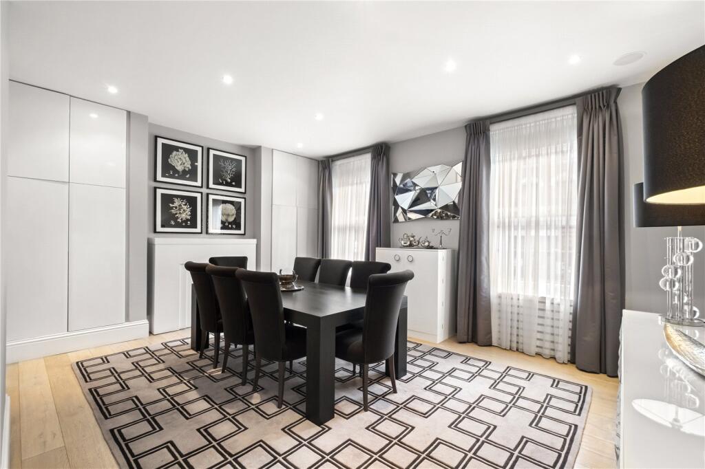 Dining / Bedroom 4