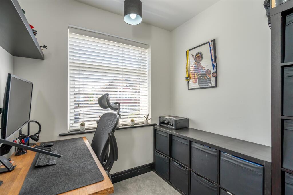 Bedroom 3.jpg