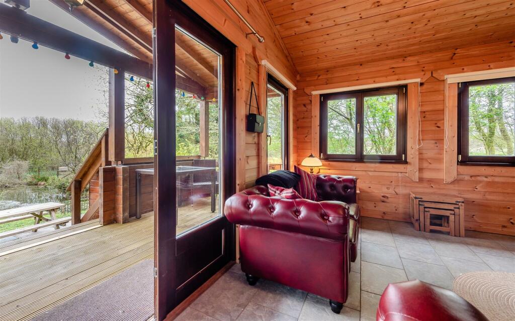Wood Cabin