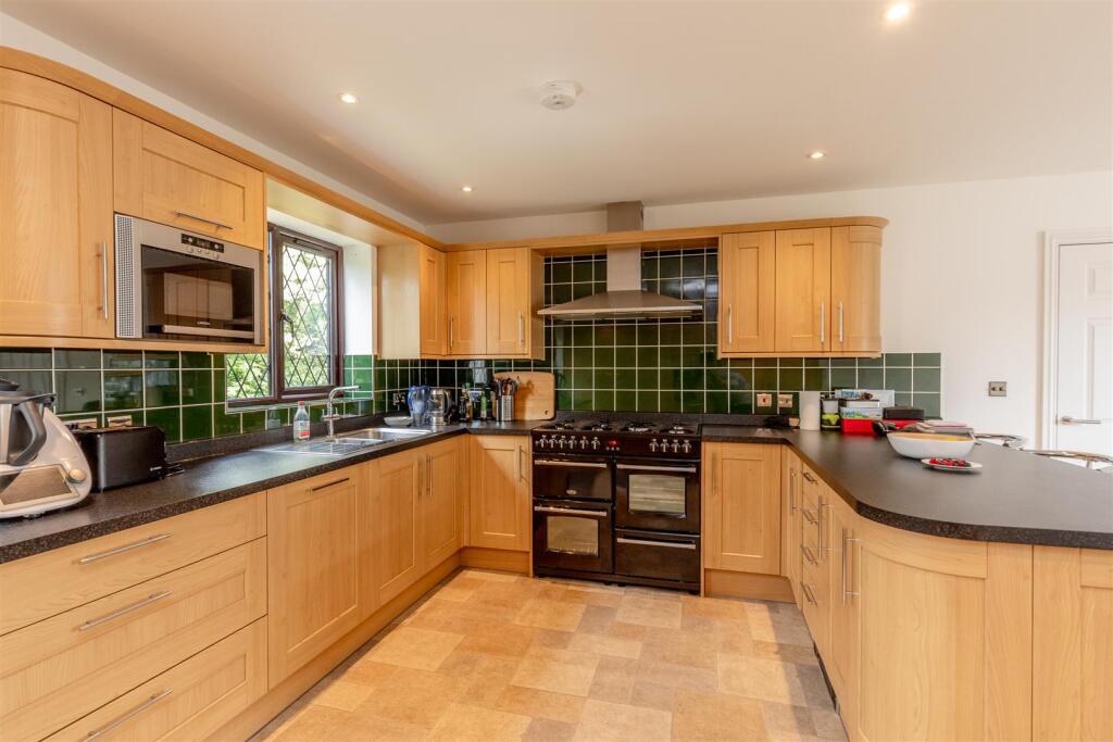 Tudor Lodge, Henbury Kitchen.jpg