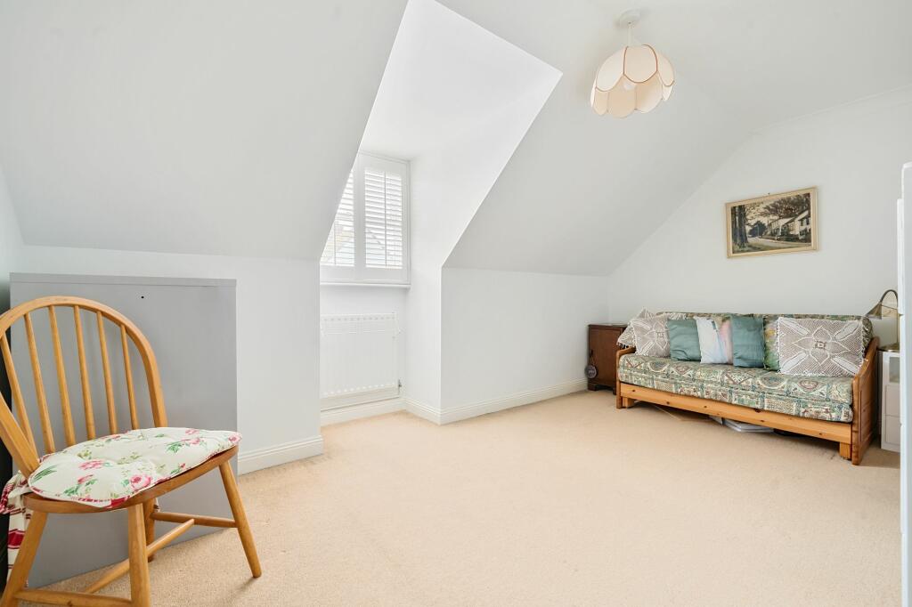 Bedroom Two (2)
