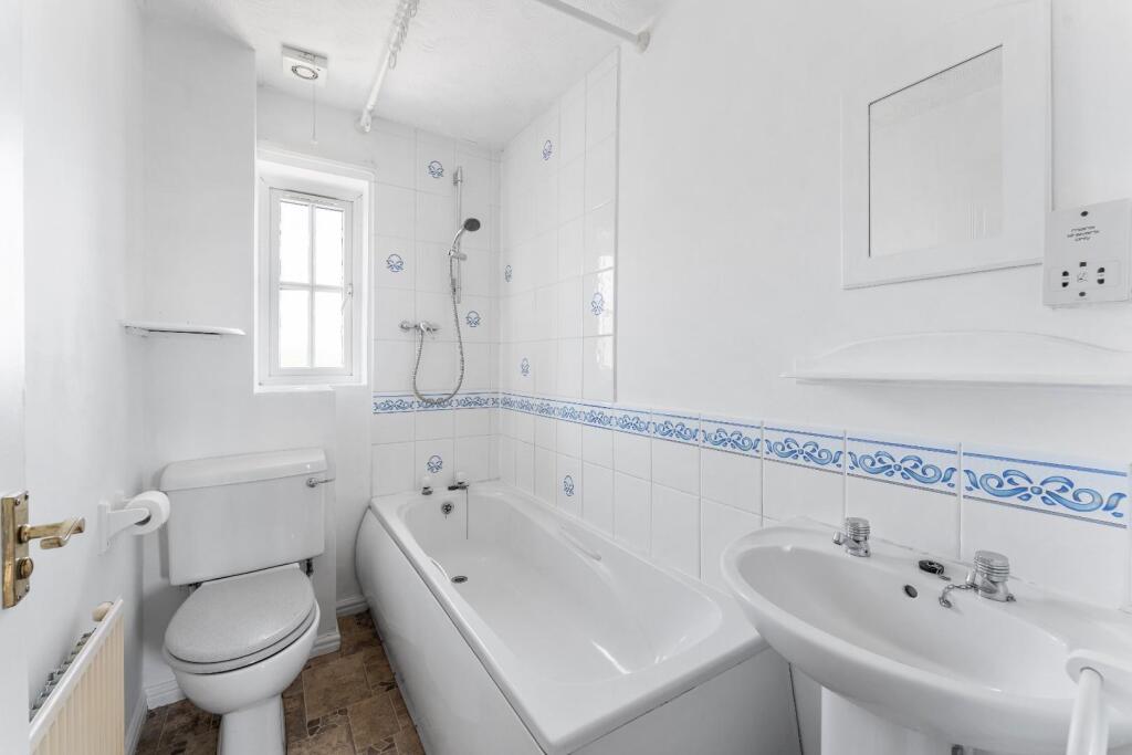 18 Lanthony Close, WSM 10.jpg