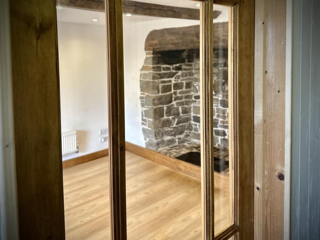 EweMove South Molton - East Street - Lounge Door