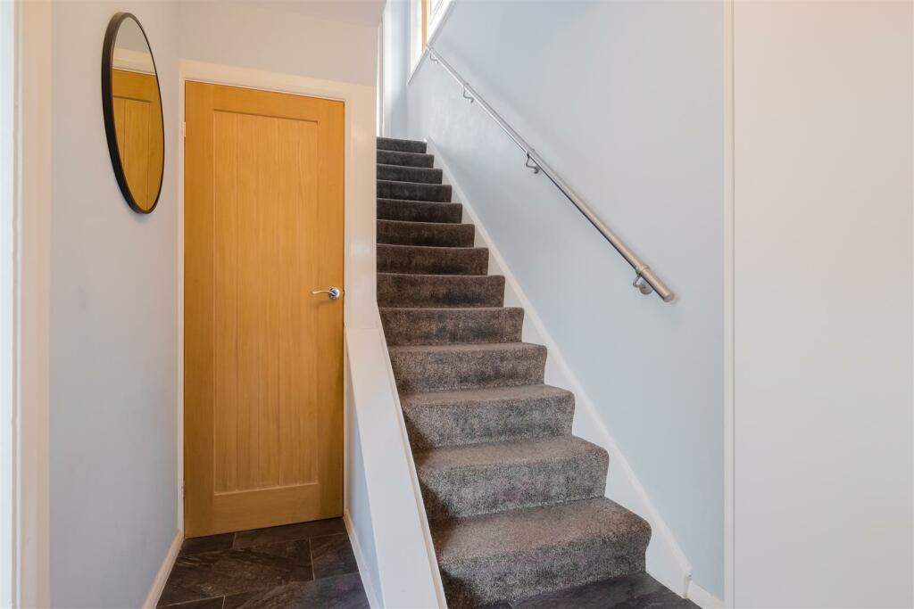 HALL 3.jpg