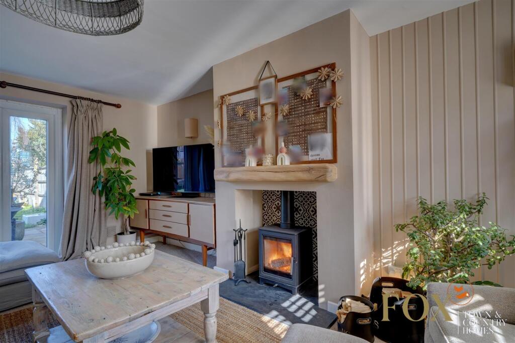 13 Hillsfield (4).jpg