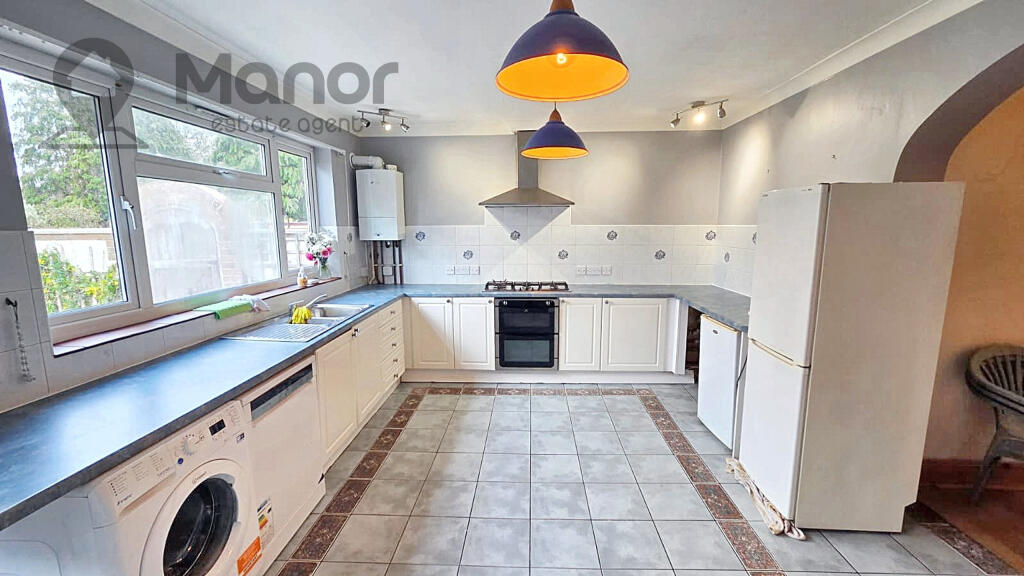 WhatsApp Image 2025-10-08 at 17.09.16 (3)