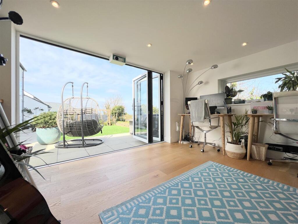 Garden Room