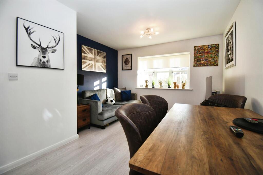 Lounge/Dining Room/Kitchen
