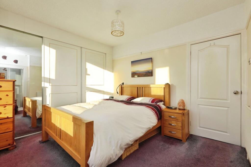 Bedroom No.1