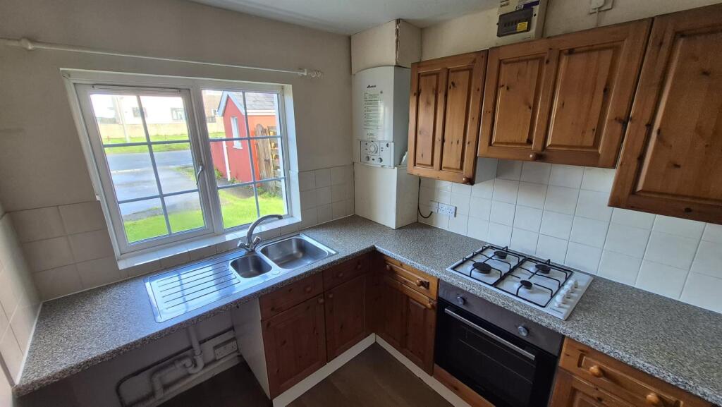 85aCR Kitchen 1.jpeg