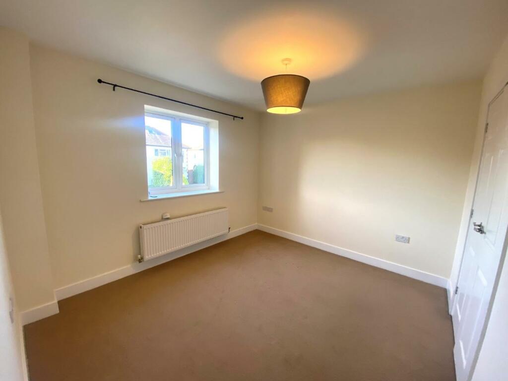 and bedroom 1.jpg