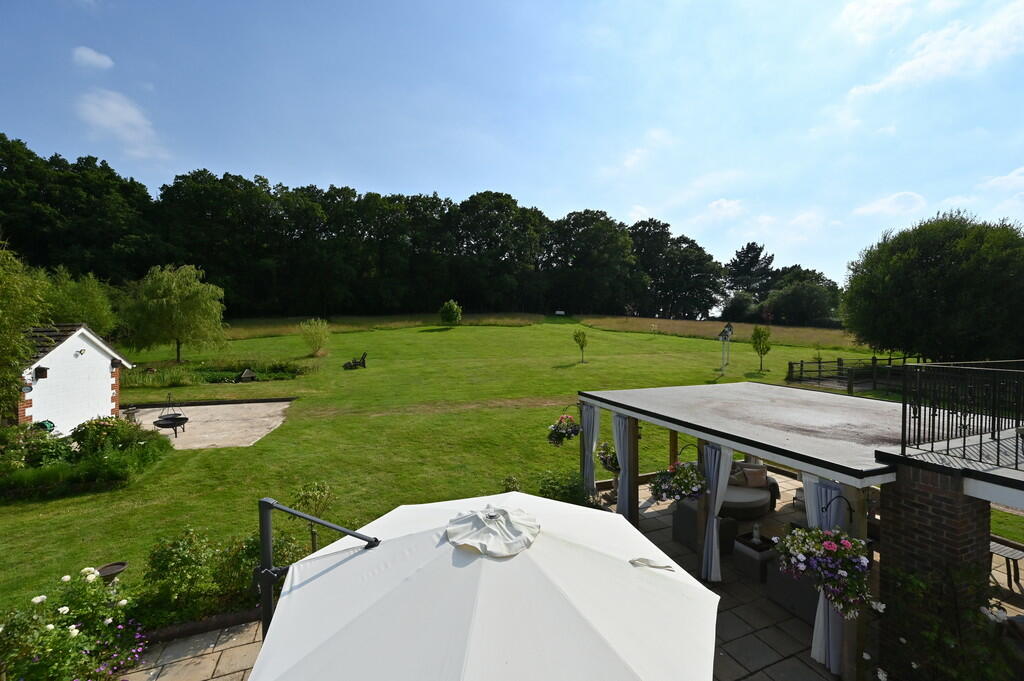 Photo 28-05-2021,...