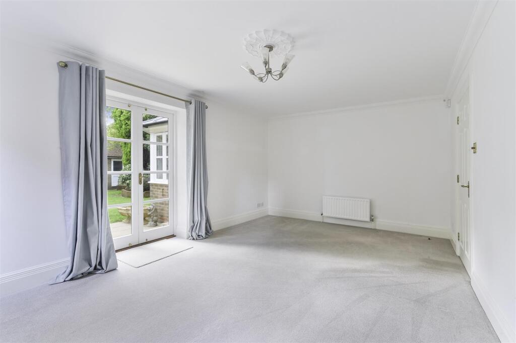 WALTON HOUSE_ (17).jpg