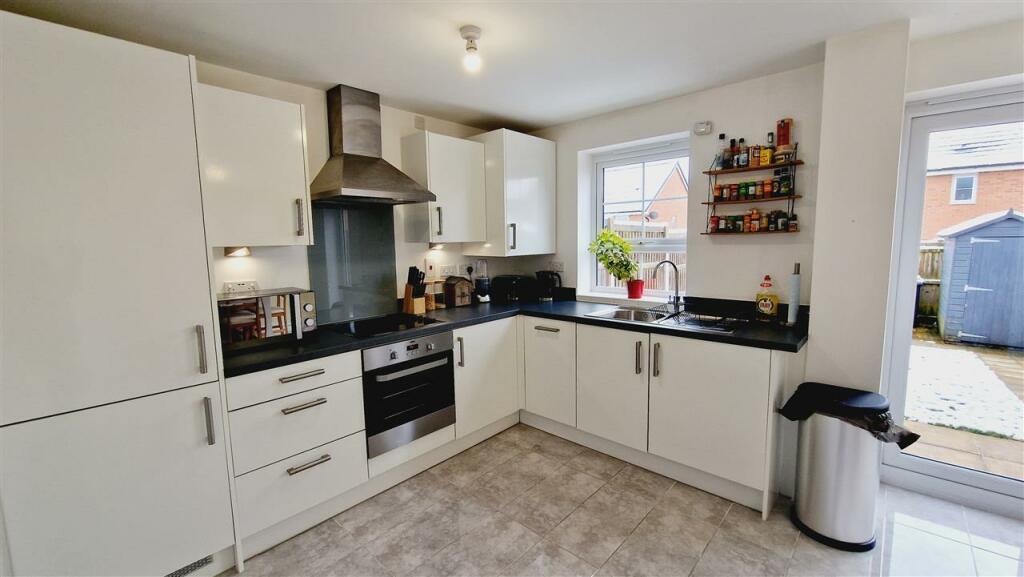Kitchen/diner 5