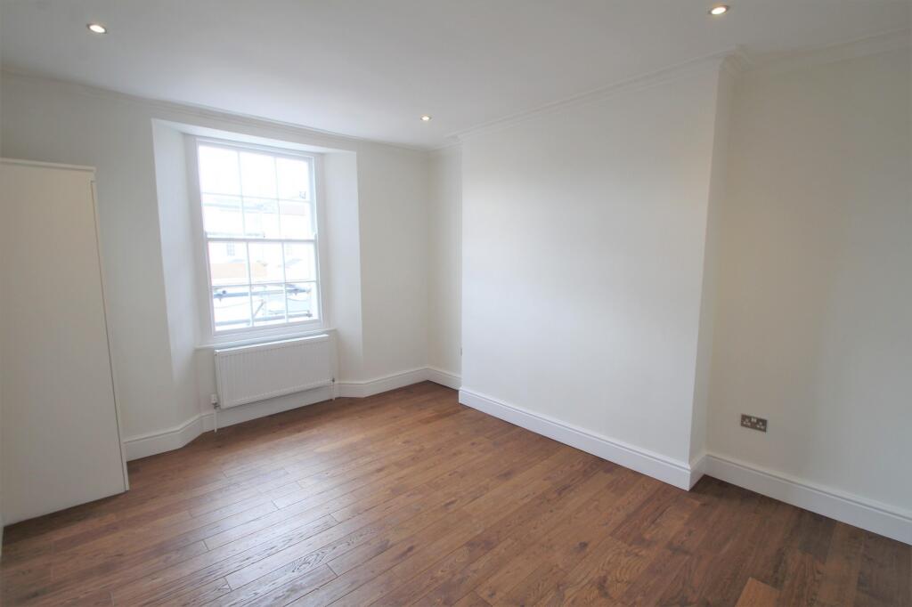 Melrose Place, Clifton, BS8 2NQ