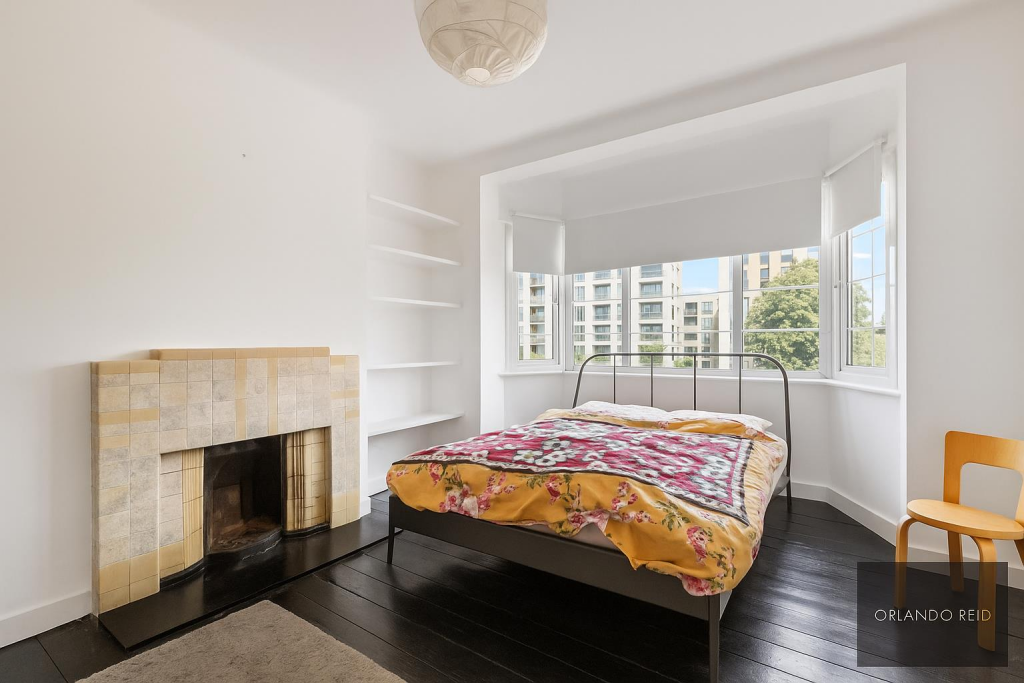 ChatGPT Image Jun 26, 2025, 06_36_48 PM.png