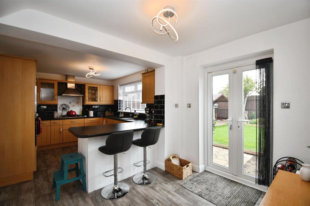 06d76e7b-U 20 20 2821 29.JPG