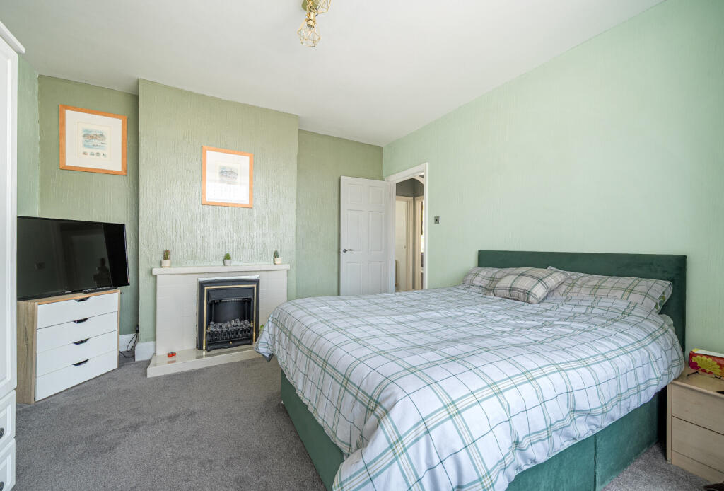 1313405-18-685406...