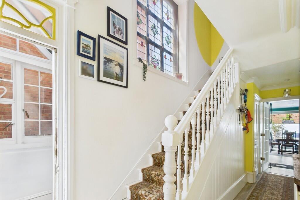 CAM01085G0-PR0597...