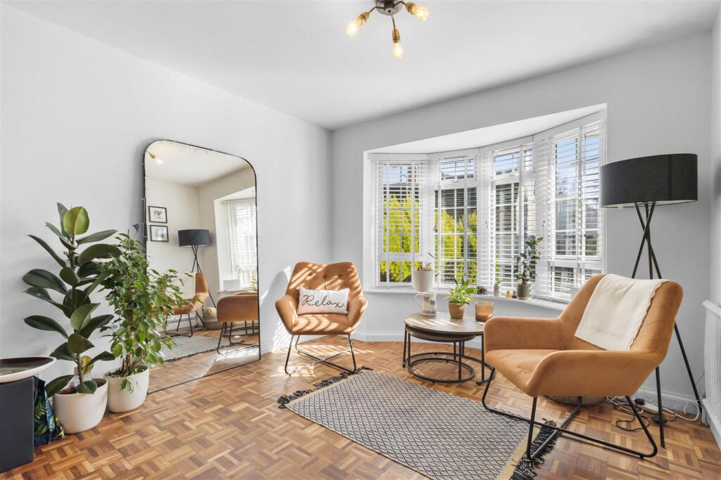living room #4.jpg