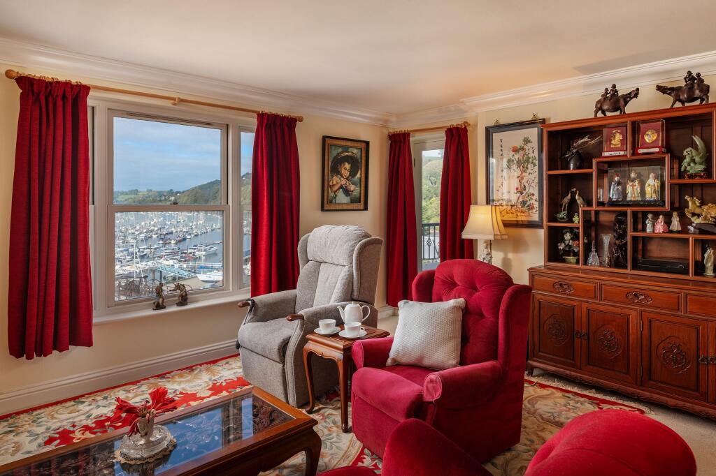 Living Room_2 Marina View, Kingswear