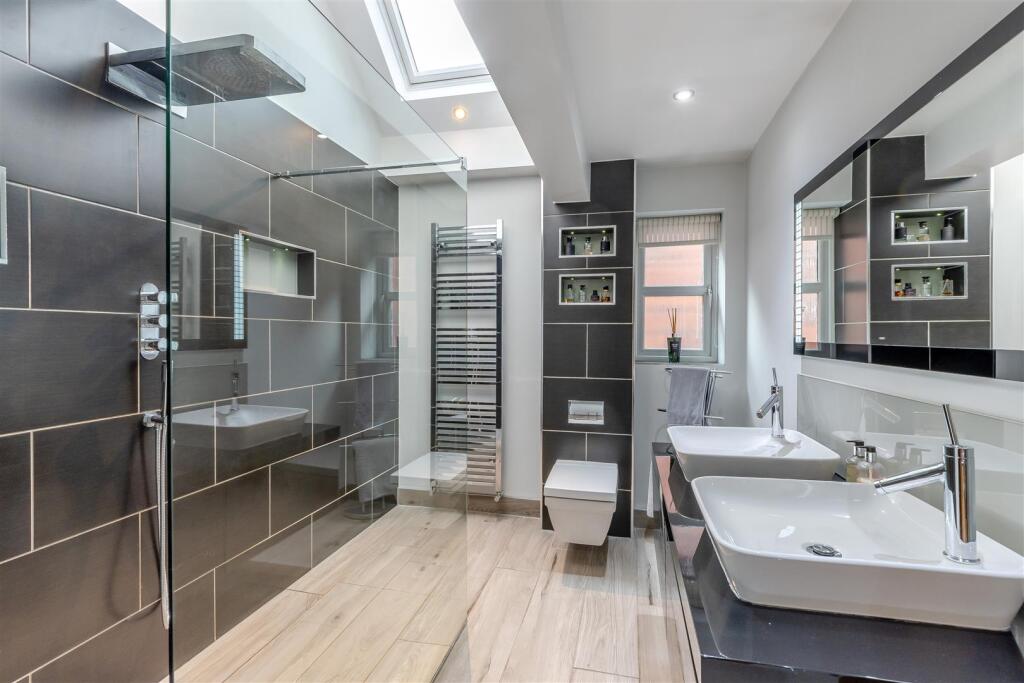 8641910-interior19.jpg