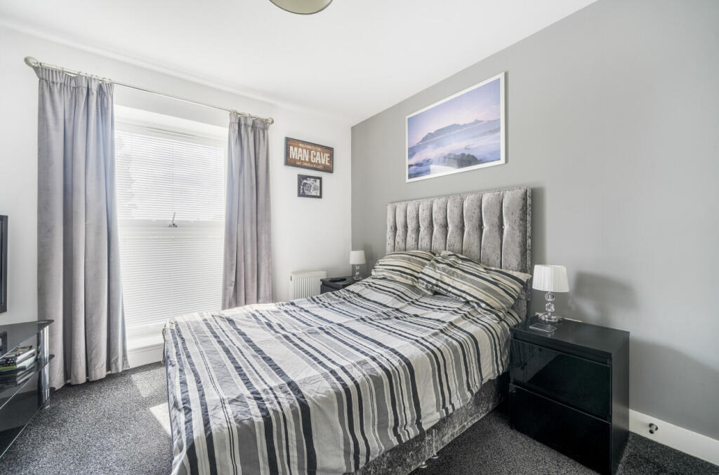 1311587-10-685d6d...