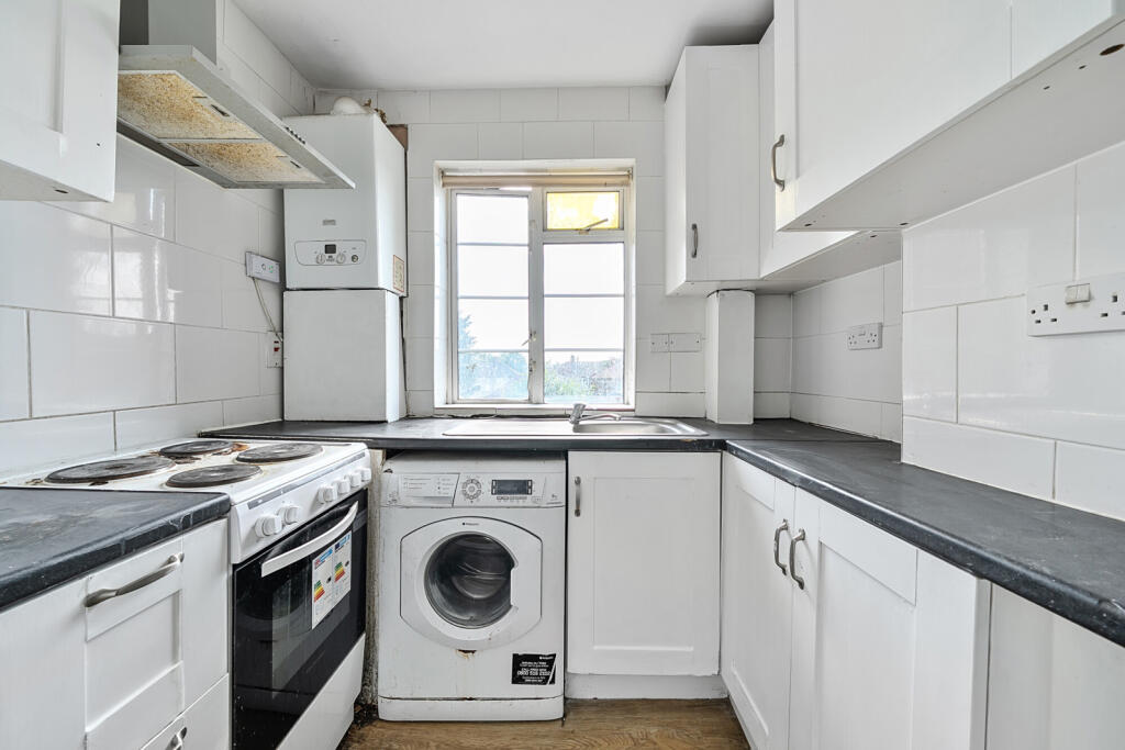 1321479-6-686ce6d...