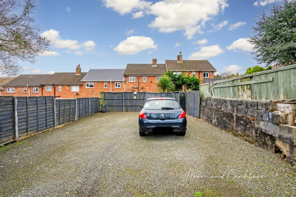 Whitesands, Llanishen, HernCrabtree (8).jpg