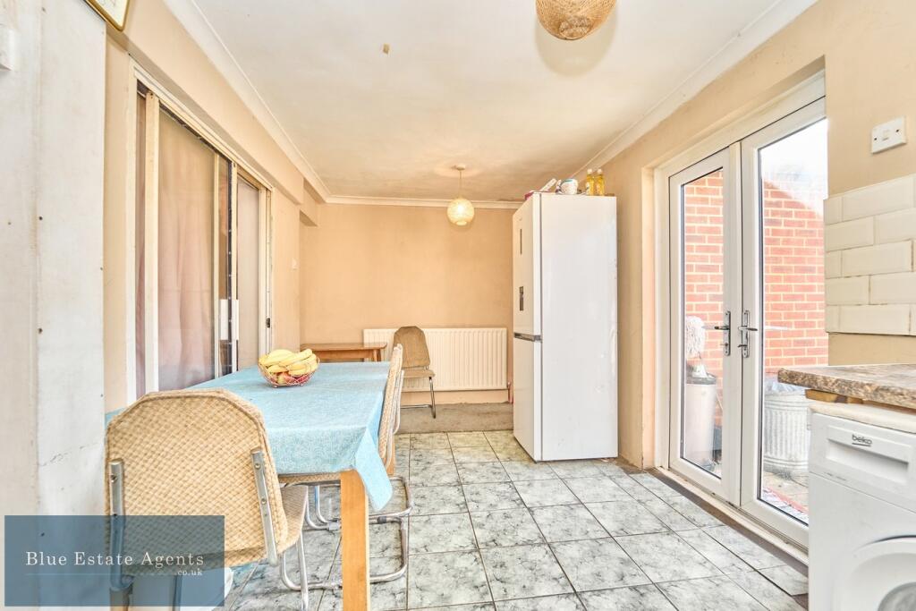 Extended Kitchen &amp; Diner