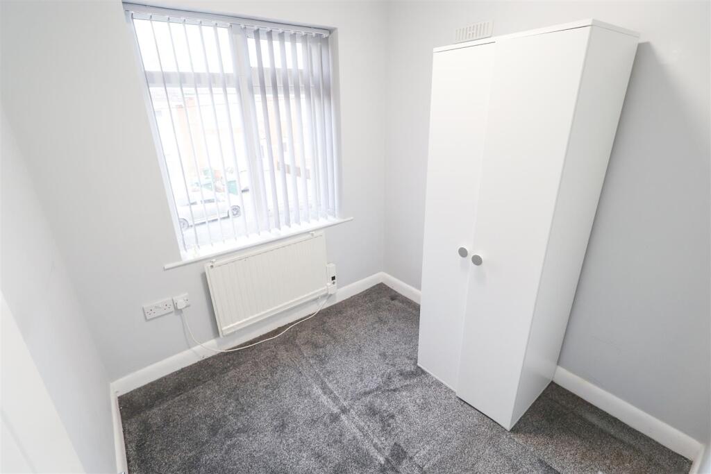 The Martyrs Close-3.jpg