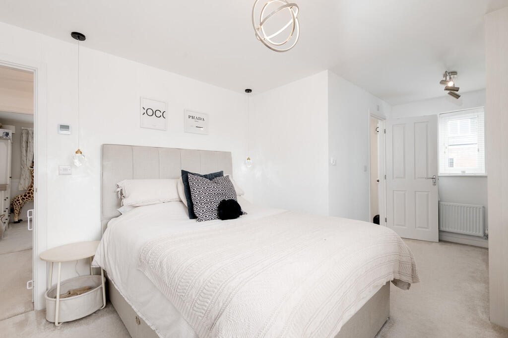 3 Chaffinch Road-...